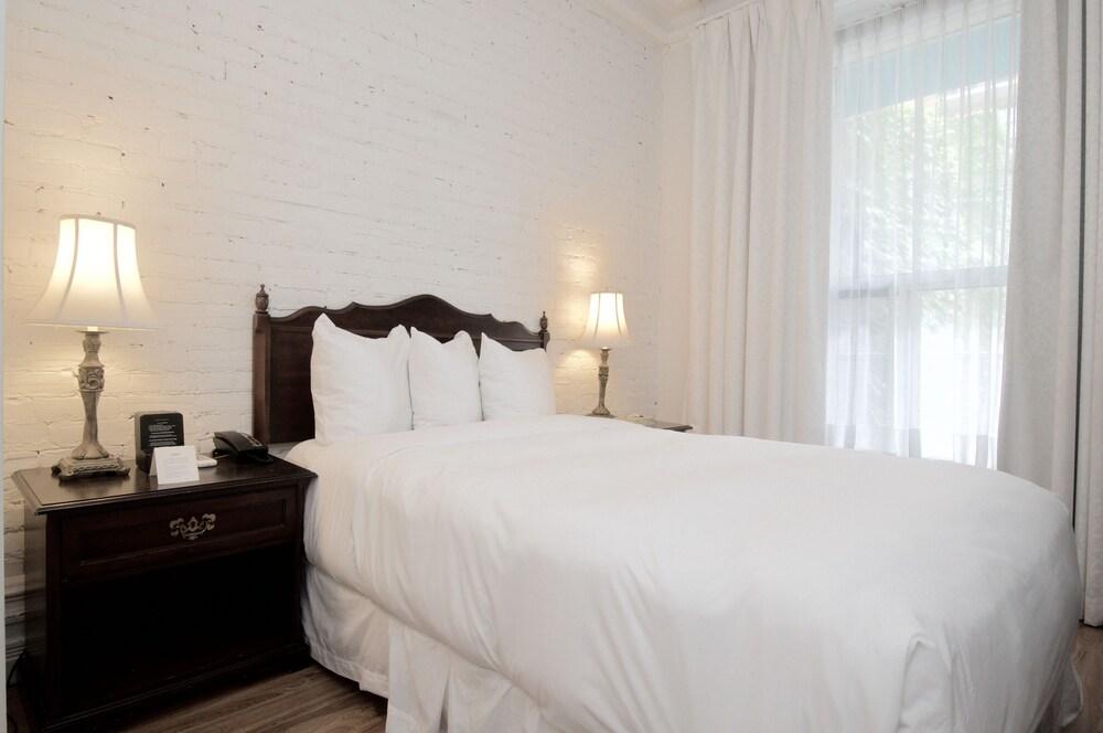 Ambrose House & Cafe - Self Check-In Guesthouse Montréal Exteriör bild