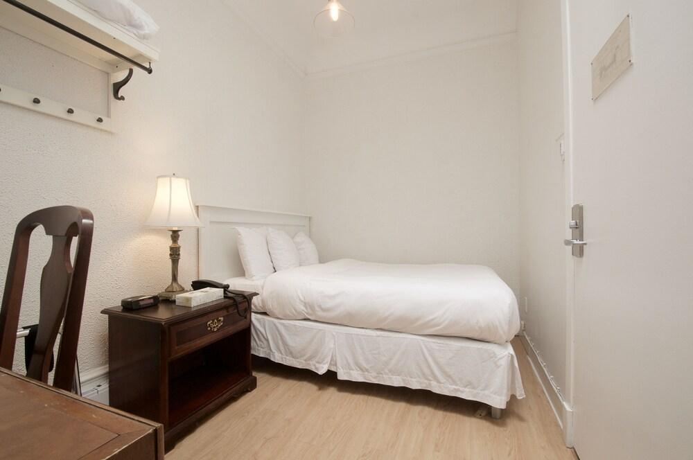 Ambrose House & Cafe - Self Check-In Guesthouse Montréal Exteriör bild