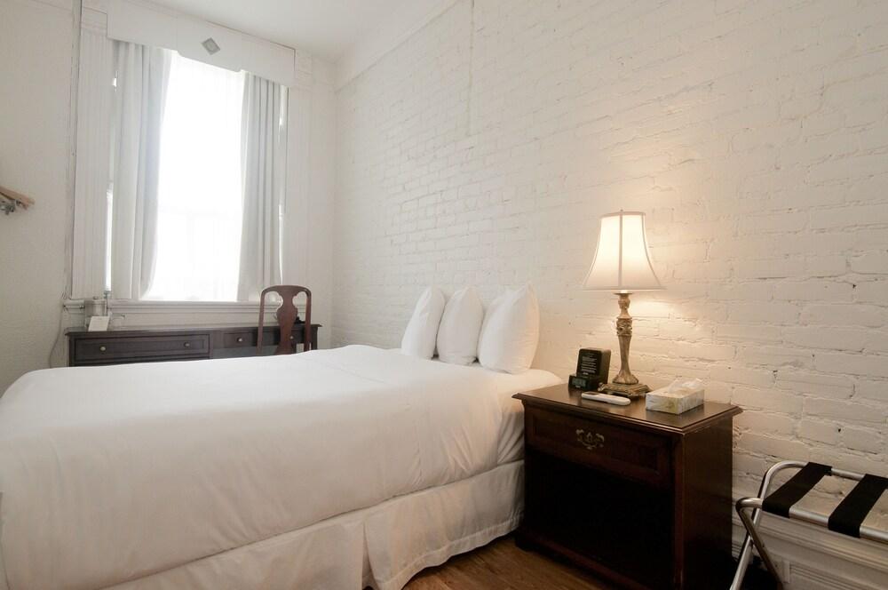 Ambrose House & Cafe - Self Check-In Guesthouse Montréal Exteriör bild